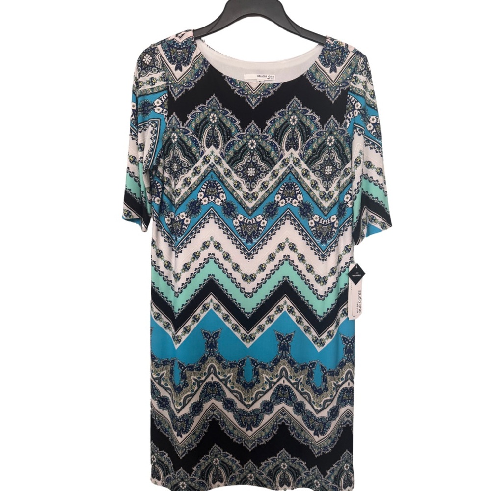 Studio One Dress - Petite Medium